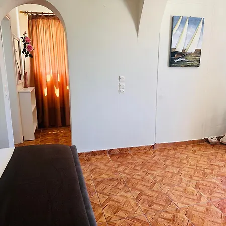 Tatil Evi Estate Tsoukalas With Pool - Perfect For Large Groups Next To Laganas Offering Incredible Greek Hospitality By Mana Gers *