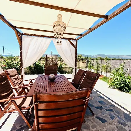 Tatil Evi Estate Tsoukalas With Pool - Perfect For Large Groups Next To Laganas Offering Incredible Greek Hospitality By Mana Gers