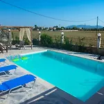 Estate Tsoukalas With Pool - Perfect For Large Groups Next To Laganas Offering Incredible Greek Hospitality By Mana Gers Ambelokipoi (Zakynthos)